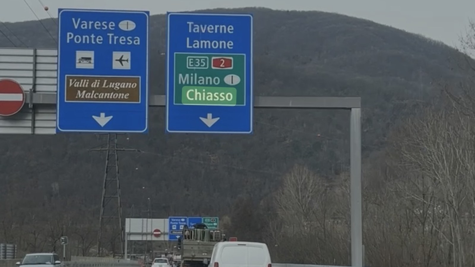 Cartelli autostradali in Ticino verso Chiasso e Milano